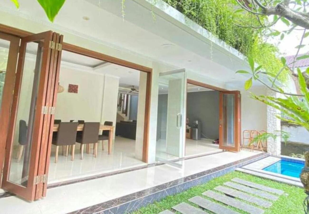 Kubu Gwk Villa 짐바란 외부 사진